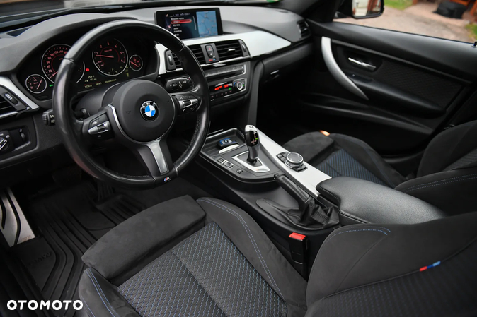 BMW Seria 3 320d Touring xDrive Sport-Aut Sport Line - 19