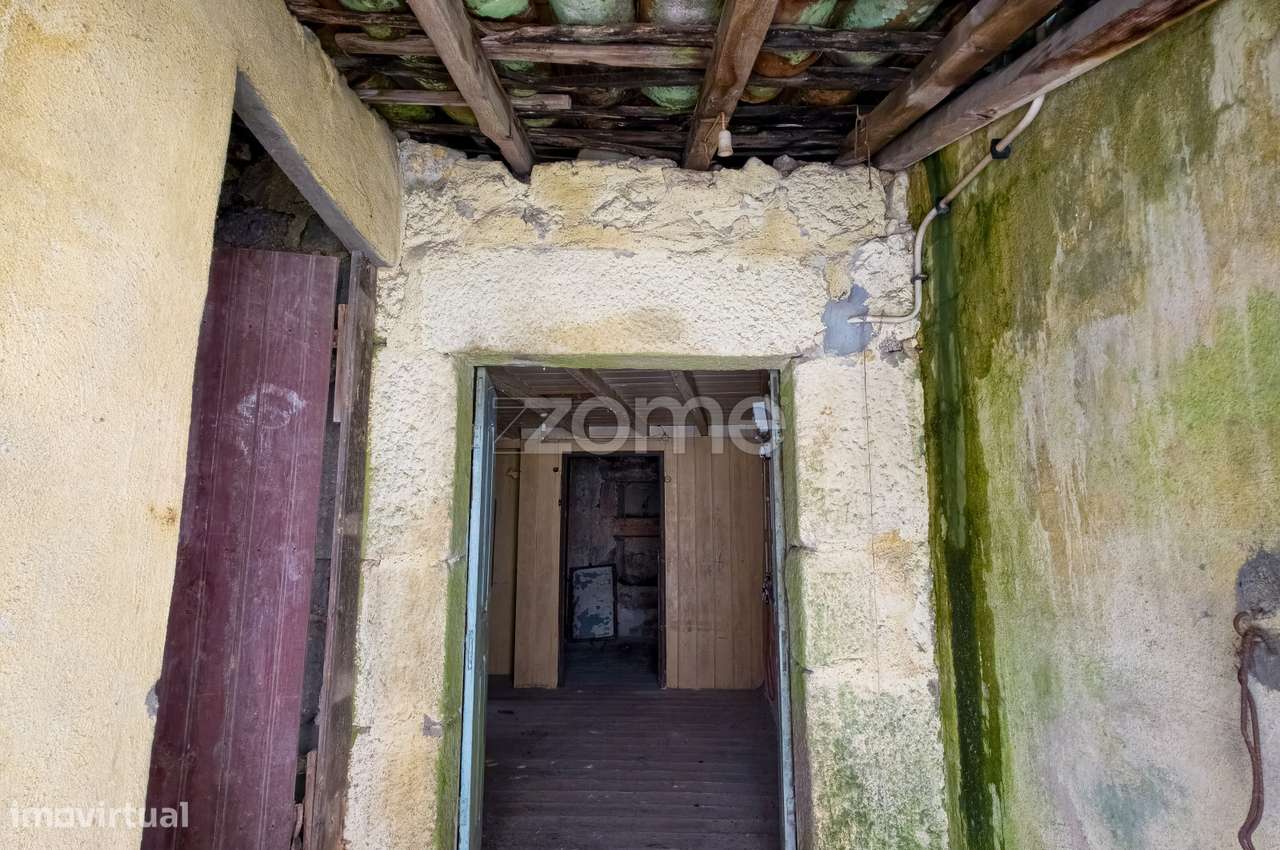 Moradia T2 Para Reconstrucao