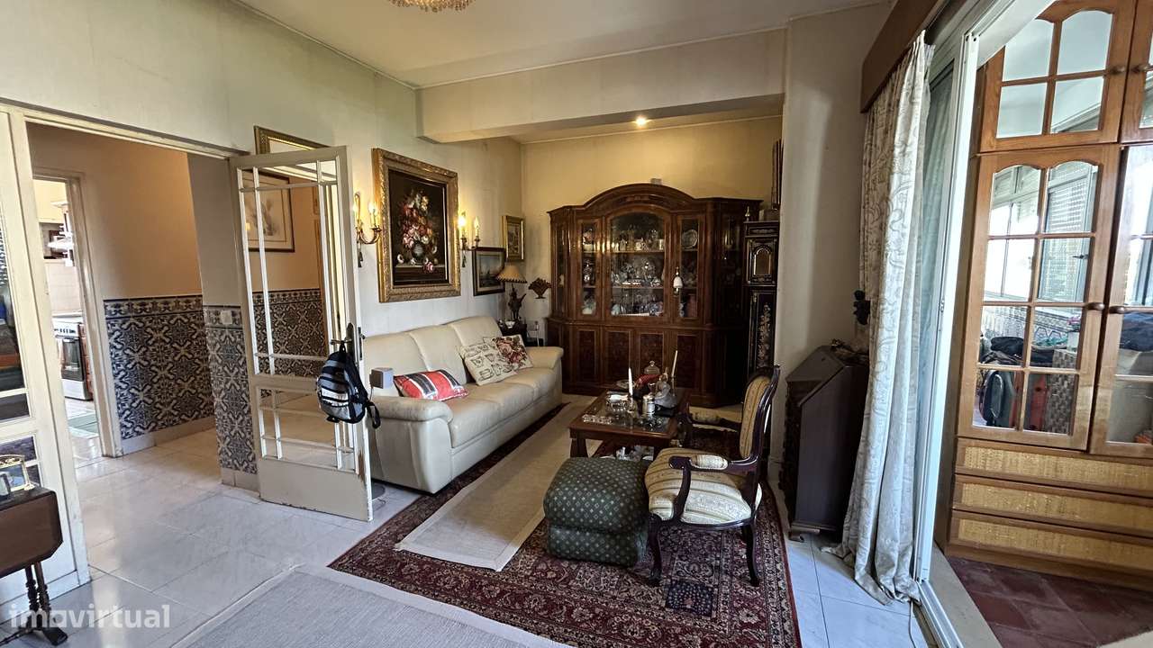 Apartamento T4 nos Olivais-8