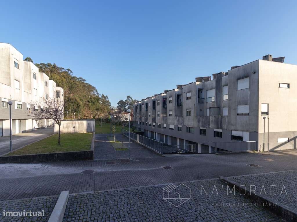 Andar de Moradia T-3 em Mozelos - Santa Maria da Feira-12