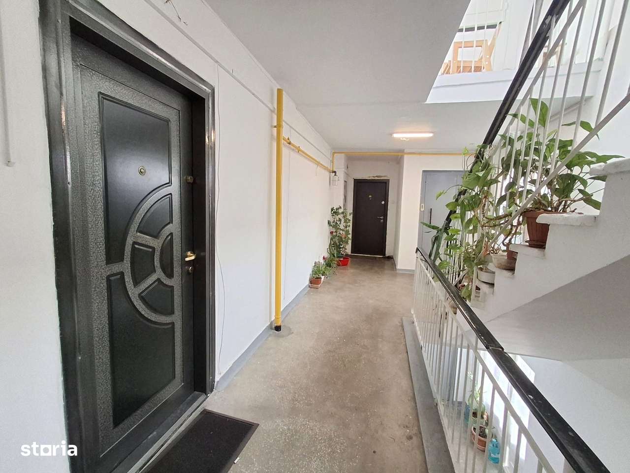 De Vanzare Apartament 3 camere Mall Vitan Dudesti sector 3