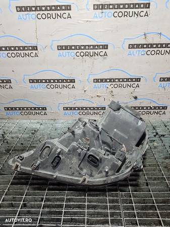 Far Dreapta Mercedes ML W164 2005 - 2008 SUV 4 Usi (664) Xenon - 4