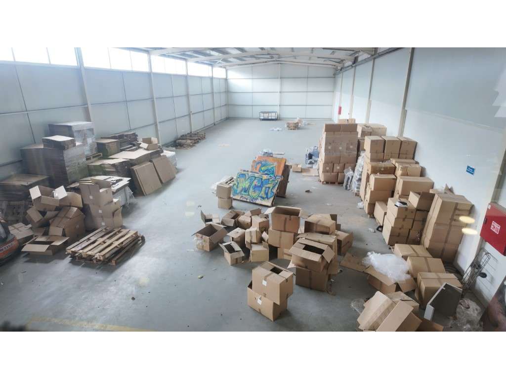 Armazém Industrial em Marco de Canaveses. - Grande imagem: 4/43