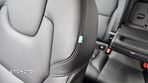 Volvo V90 D4 AWD Geartronic Momentum Pro - 22