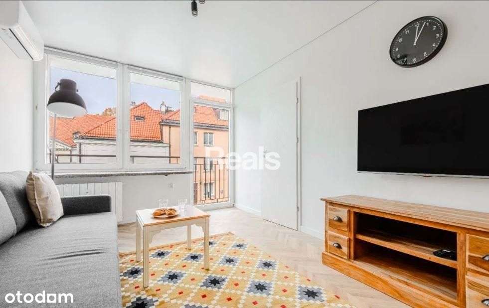 Stare Miasto - pod klucz z balkonem i klimatyzacją - Pełny obrazek: 4/10