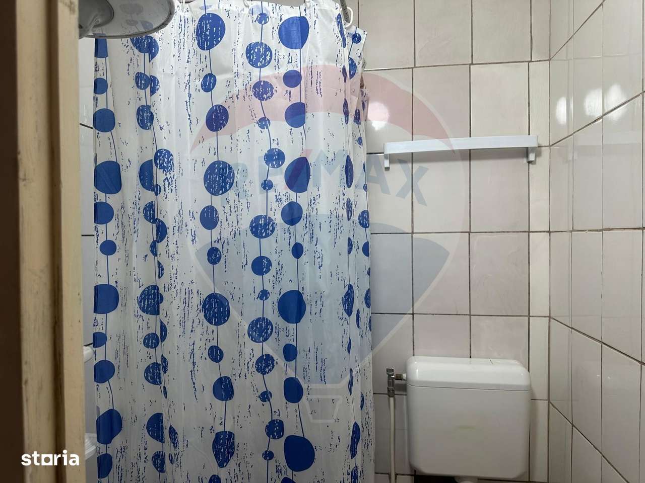 Garsoniera de  de vânzare în strada Calea Moinesti - Imagine principală: 5/5