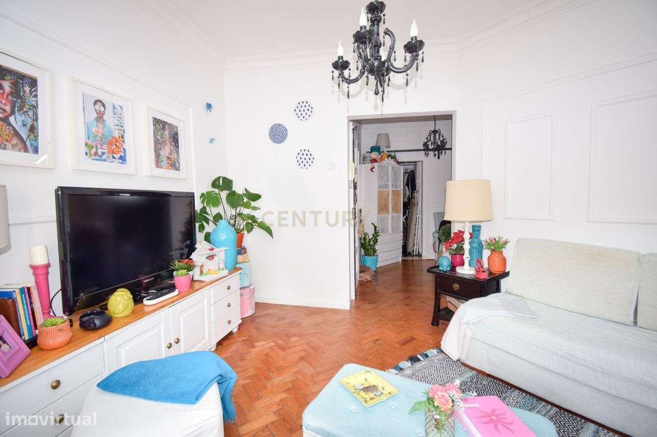 Apartamento T1+1 em Águas Livres, Amadora – Ótima Localização e Acesso - Grande imagem: 4/14