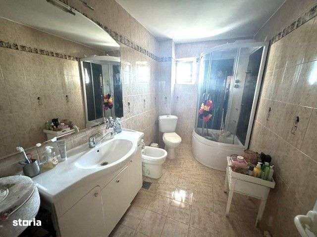 Casa P+1E+beci pe un teren de 1430 mp in Coteana - Imagine principală: 5/20