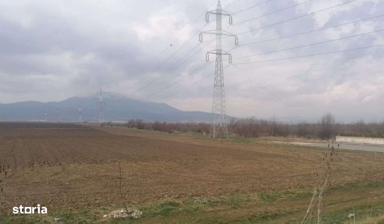 Ghimbav, teren intravilan pentru complex rezidential. - Imagine principală: 3/8