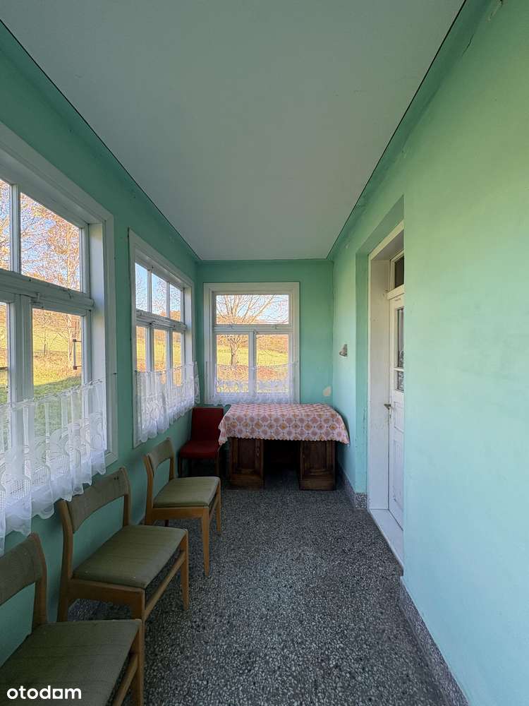 Dom z zabudowaniami blisko natury i z pięknymi widokami!-5