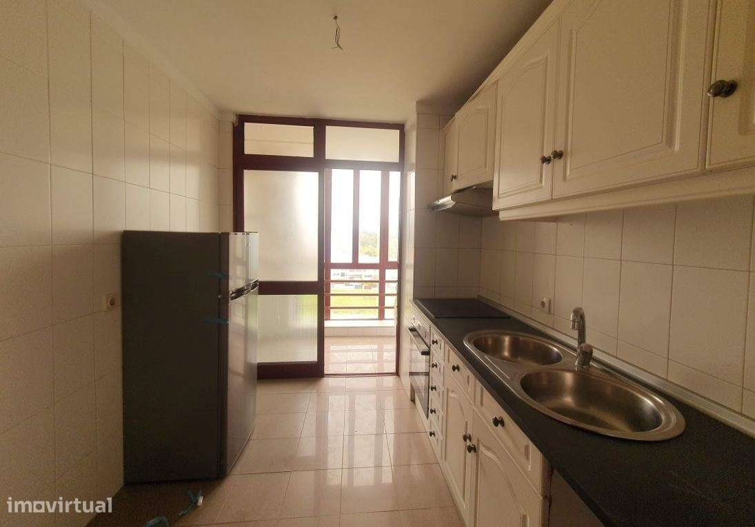 Apartamento T2 com varanda e excelente localização SD/04555/CO - Grande imagem: 5/11