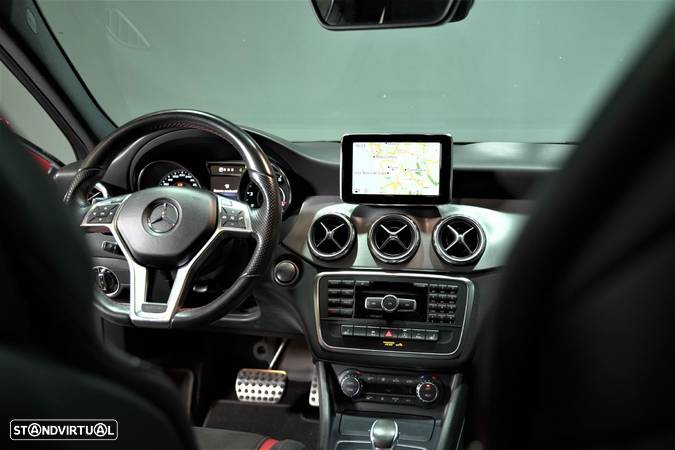 Mercedes-Benz GLA 45 AMG 4-Matic - 30