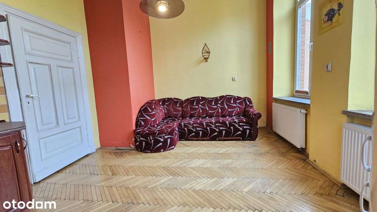 390 cm wysokość | 48m2 | Koneser | Kamienica-14