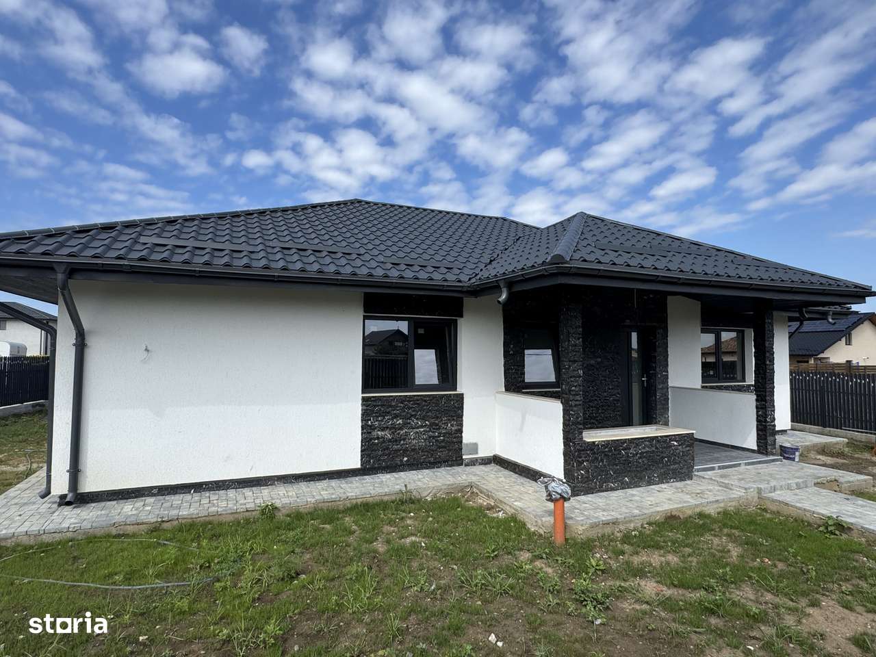 500mp teren!2 BAI!Incalz in pard!Casa 4 camere,Valea Ursului-Vorovesti - Imagine principală: 1/9