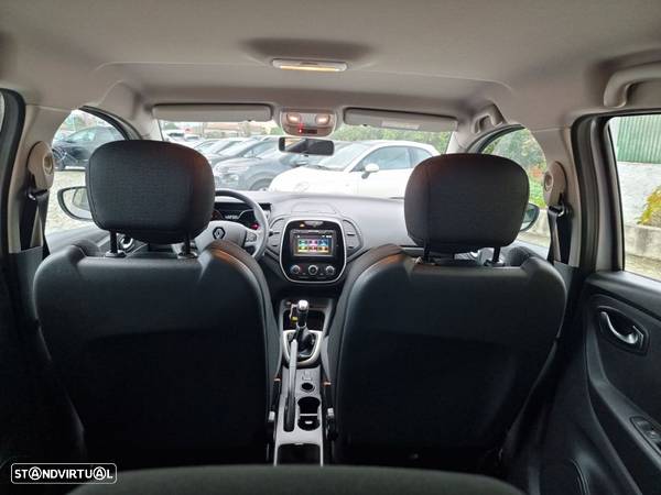 Renault Captur 1.5 dCi Exclusive - 18