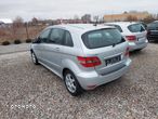 Mercedes-Benz Klasa B 180 BlueEffICIENCY - 4