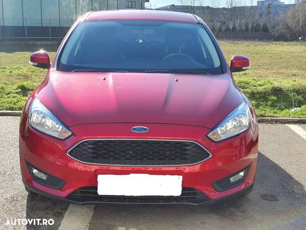 Ford Focus 1.6 Ti-VCT Powershift Trend - 1