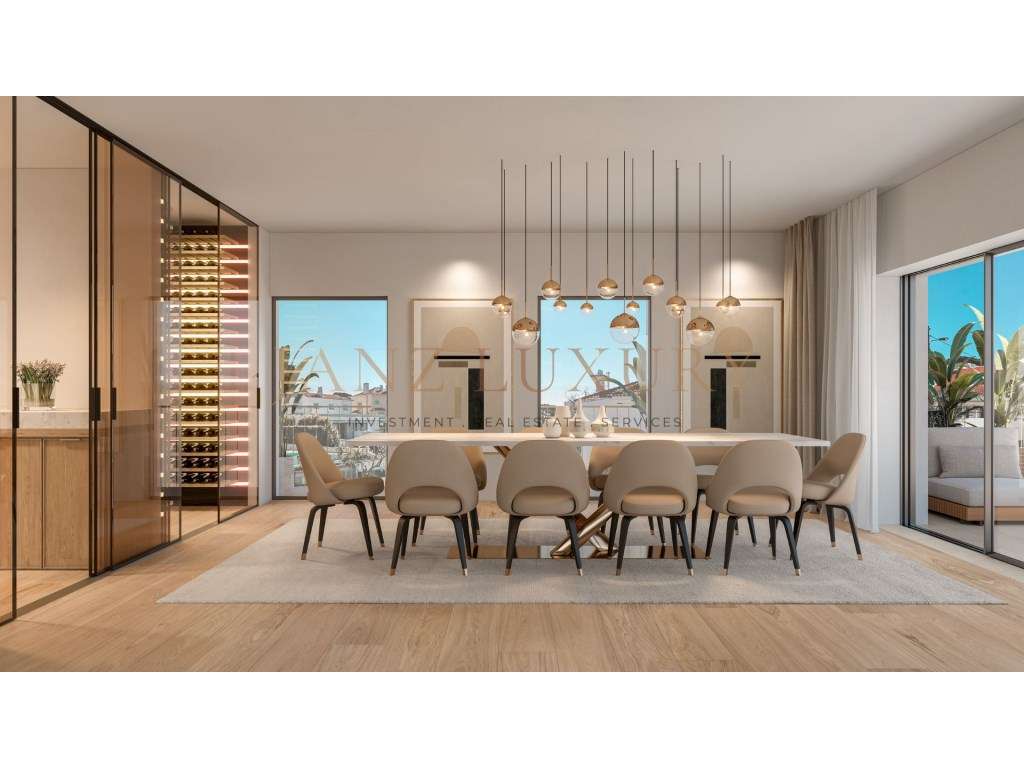 Apartamento T4 com Piscina Privativa Estoril-4