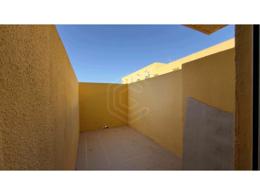 Apartamento Duplex T3 totalmente remodelado em Condomínio Fechado, ...-35