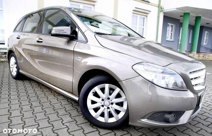 Mercedes-Benz Klasa B 180 BlueEFFICIENCY Edition - 3