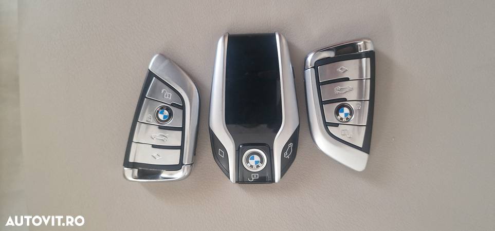 BMW Seria 7 730d - 38