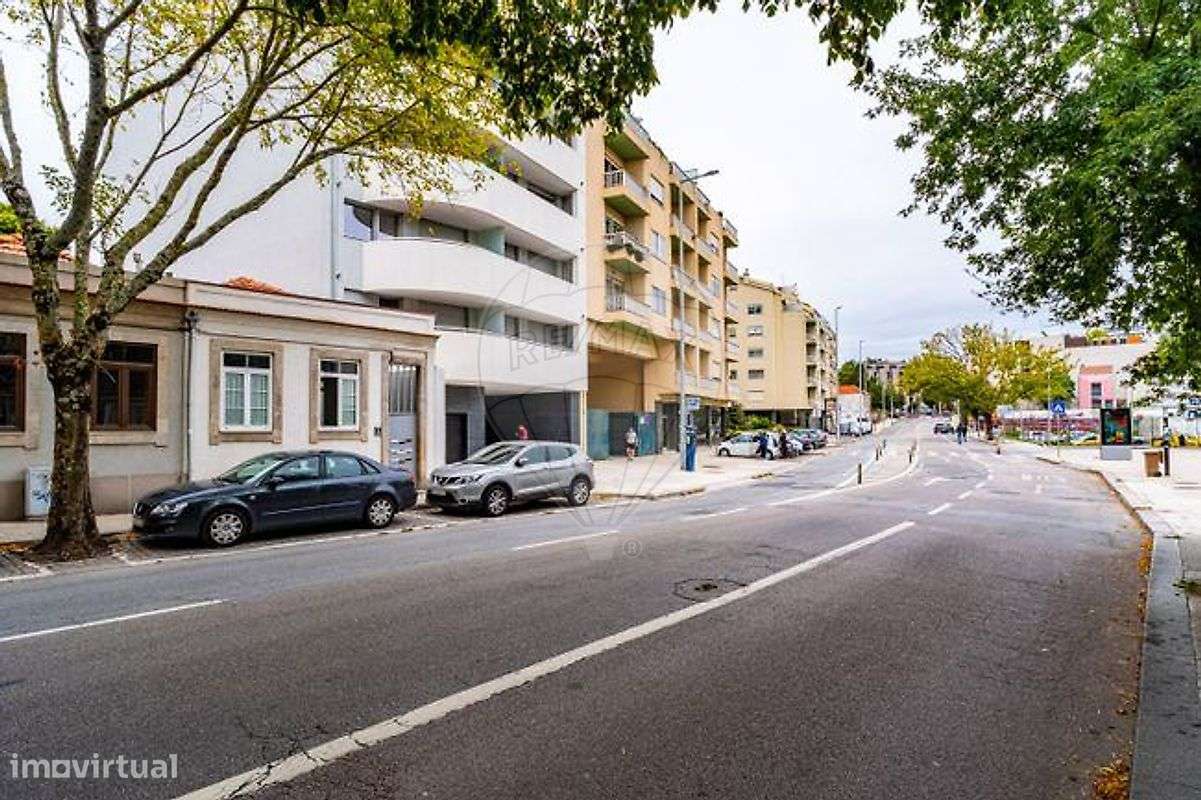 Moradia T6 para venda - Grande imagem: 4/7