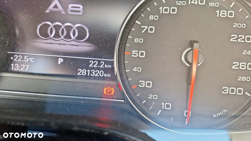 Audi A8 4.2 TDI Quattro - 5