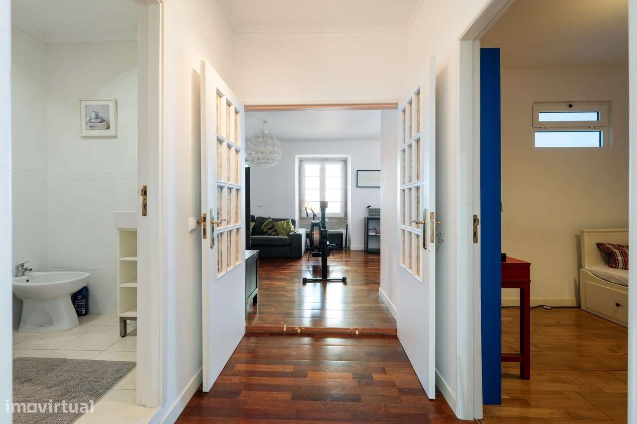 Apartamento T2+1 com 50 m² de Logradouro privativo e garagem, Lisboa-10