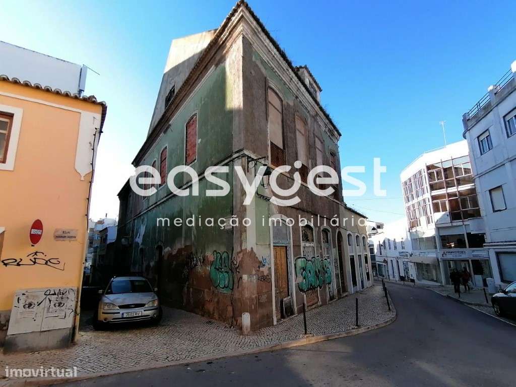 Prédio para recuperação, Centro Histórico de Portimão, Rua do Comércio - Grande imagem: 3/20