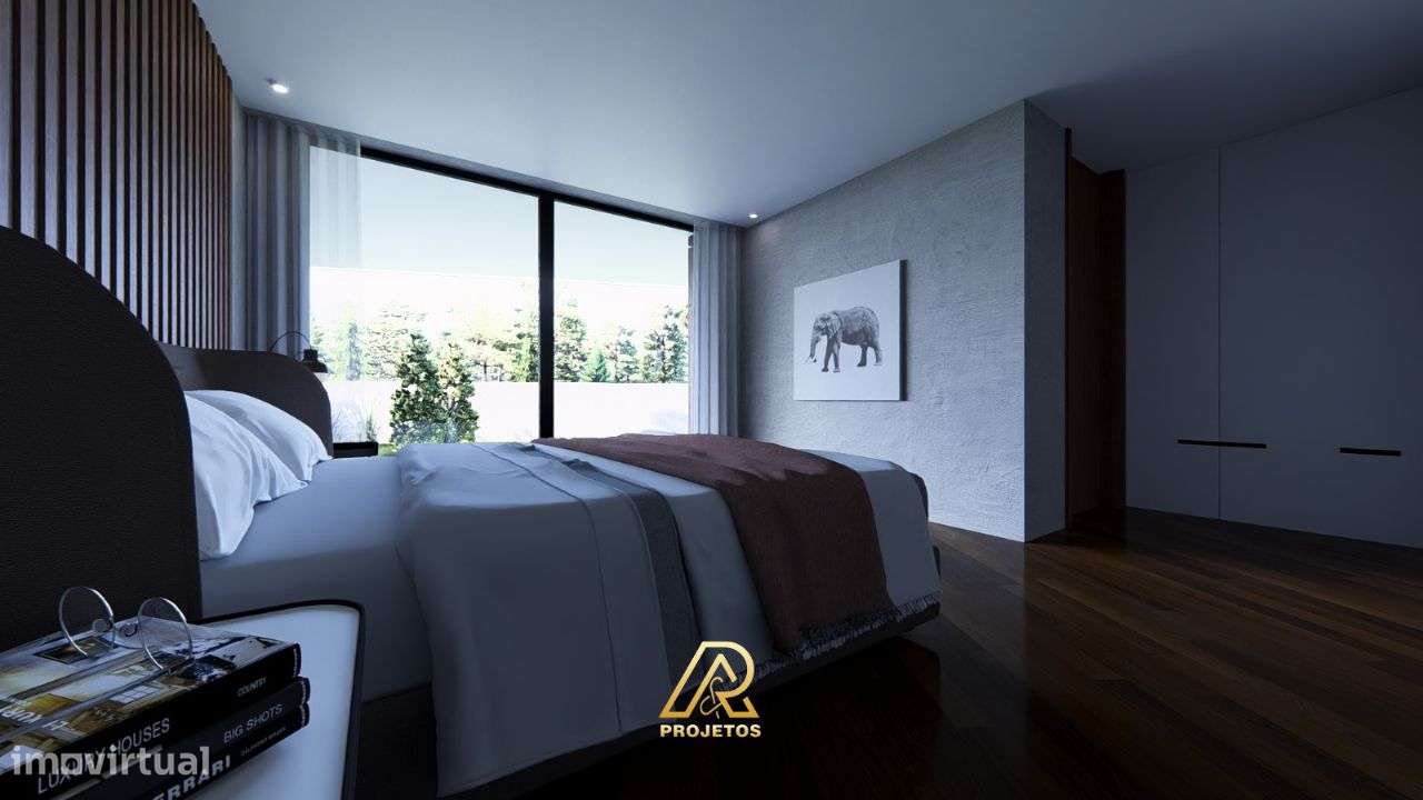 Moradia T4 Térrea Isolada com piscina - Centro de Santa Maria da Feira-12