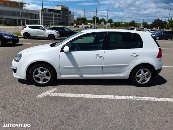 Volkswagen Golf 1.4 TSI Highline - 2