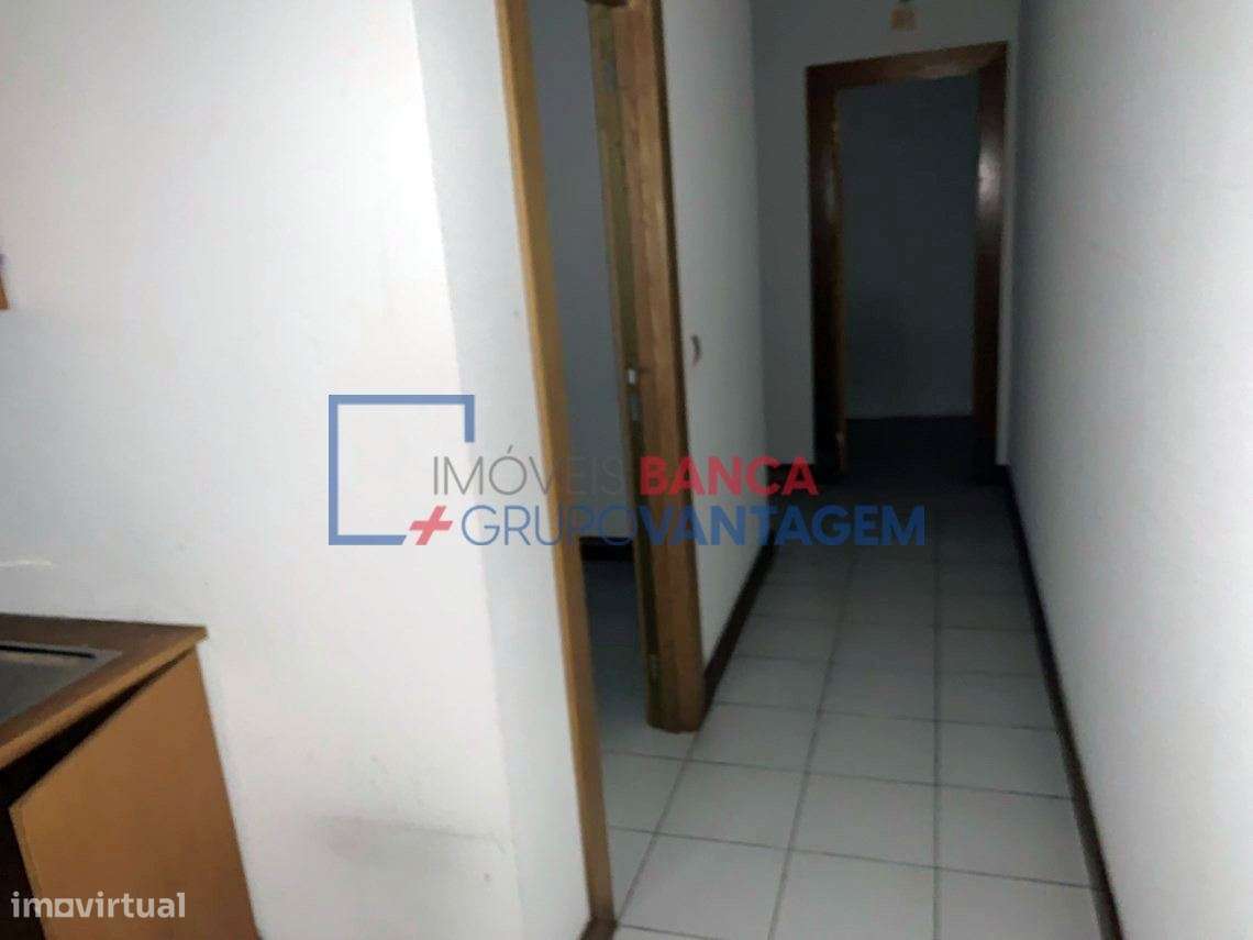 Loja em Santa Maria de Lamas - Grande imagem: 5/10