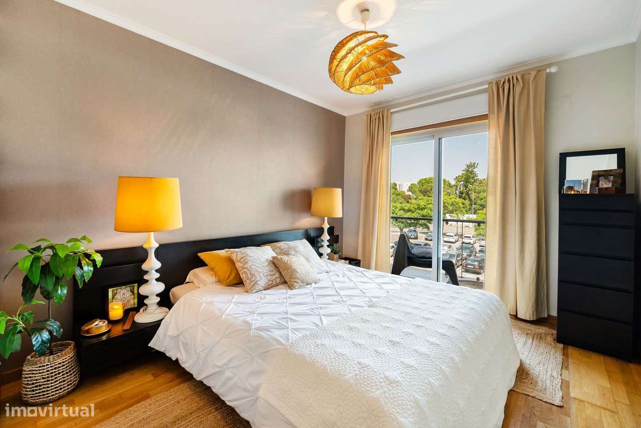 Apartamento T4 com estacionamento, Carnaxide, Oeiras-28