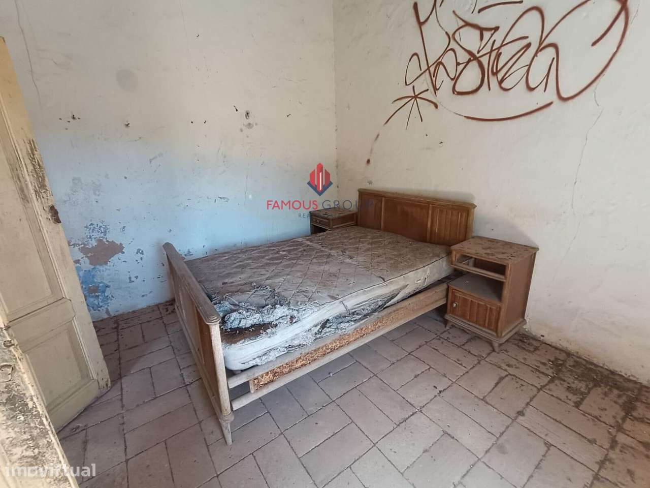 Quinta com 9 Hectares , junto ao rio Arade excelente investimento-17