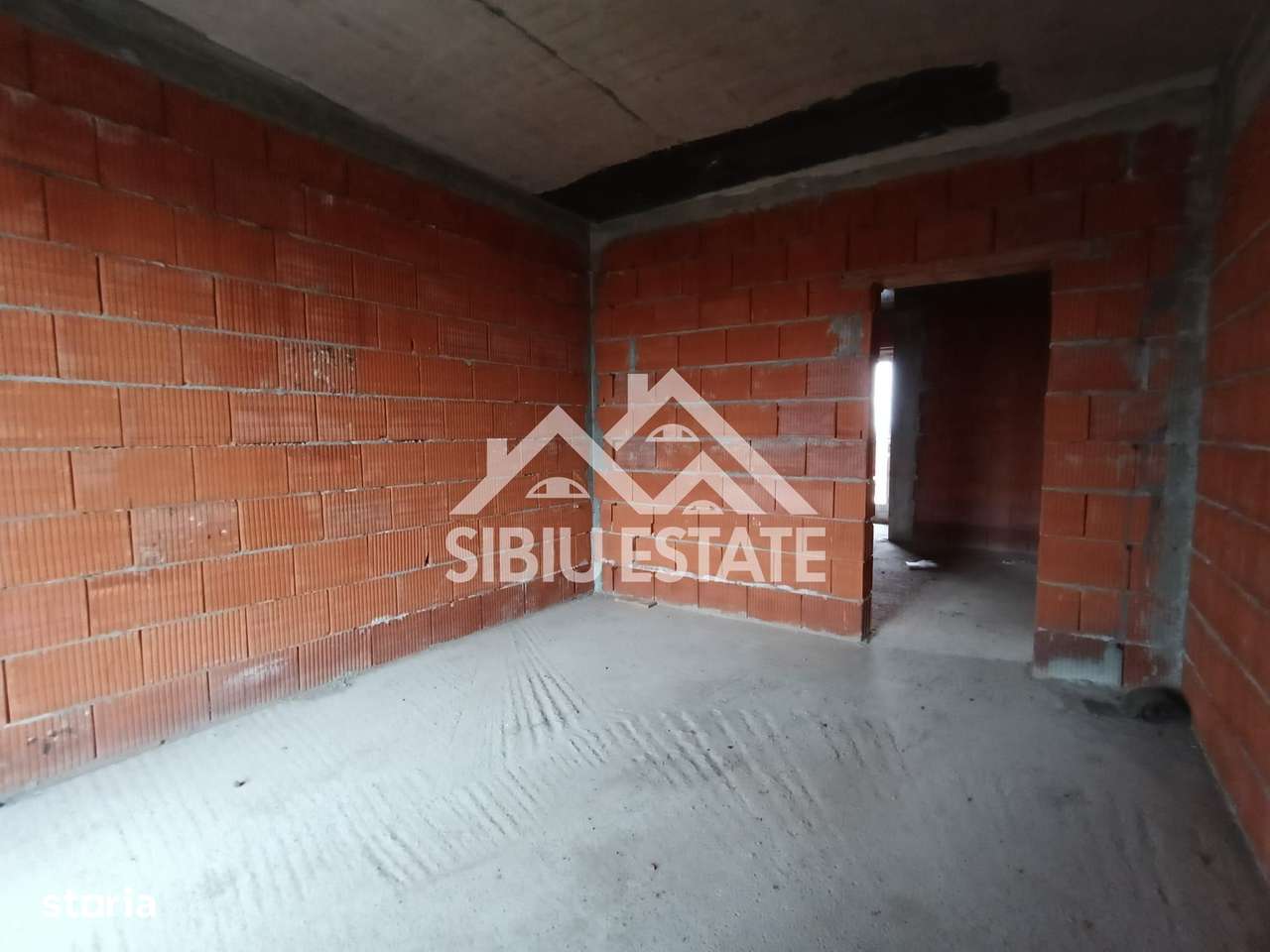 Casa pe un singur nivel, individuala, Sura Mica, Sibiu - Imagine principală: 4/20