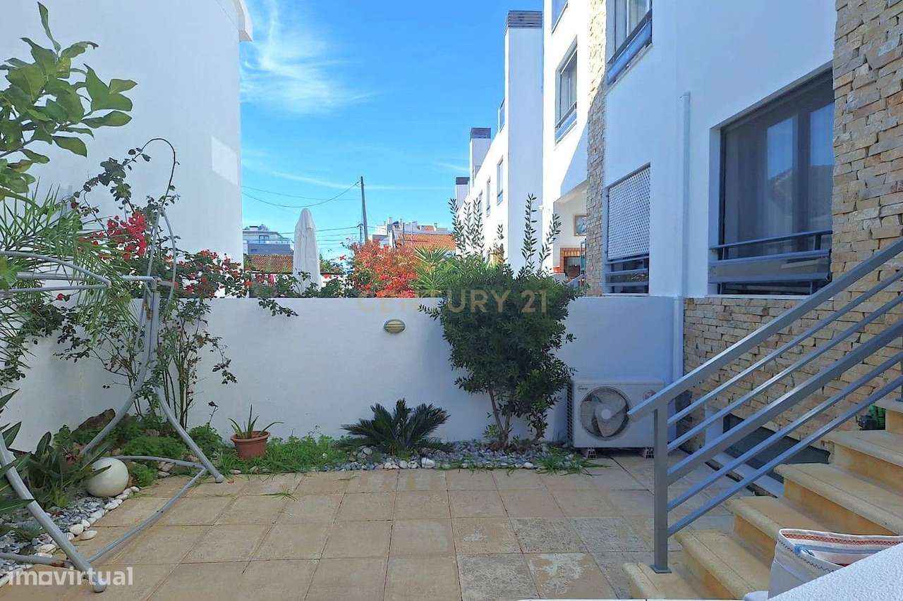 Moradia T3+1 em Alcochete: Luxo e Conforto!-25