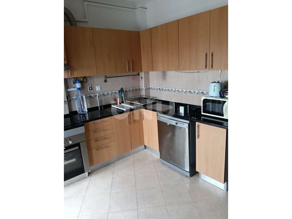 Apartamento T2 Casal do Marco-5