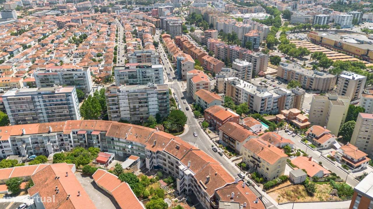 Apartamento T2 Transformado em 3 Estúdios – Bairro Norton de Matos, Co-6