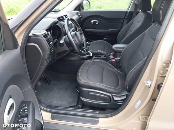 Kia Soul 1.6 GDI M - 21