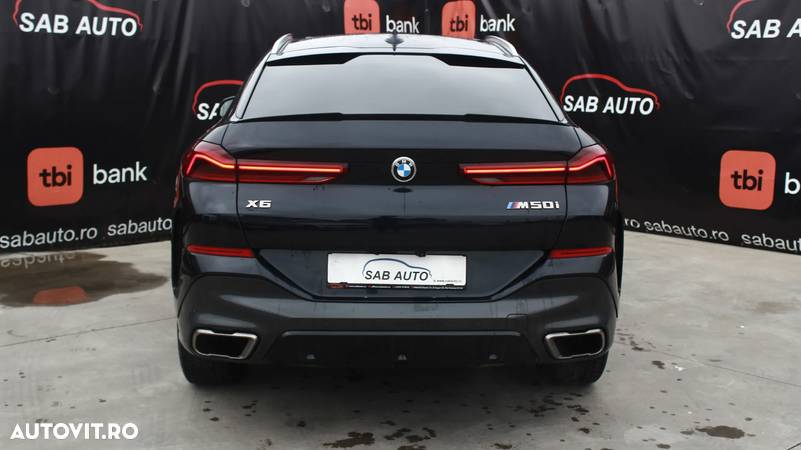 BMW X6 M M50i - 25