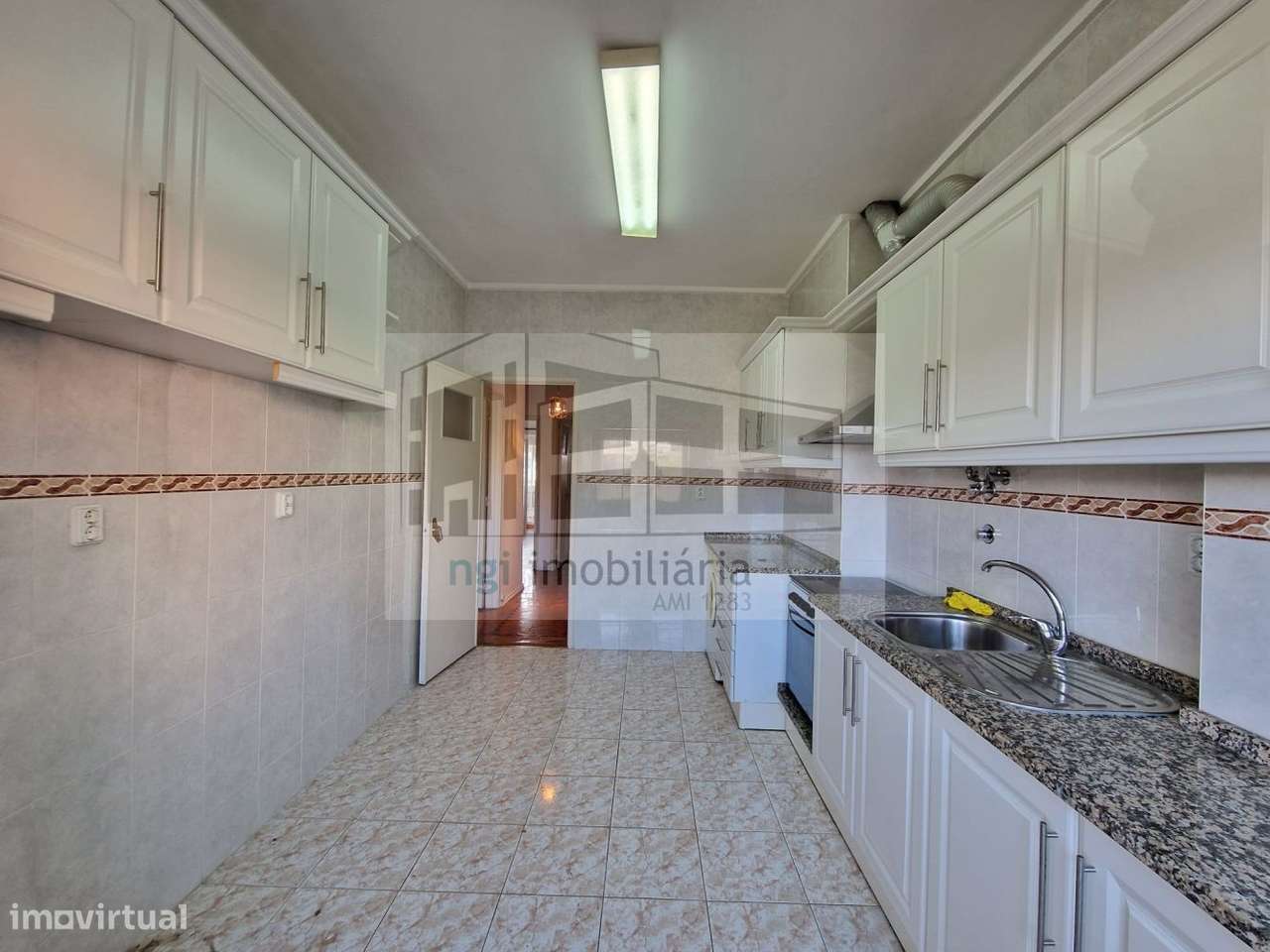 Apartamento T2 Amadora - Grande imagem: 2/24
