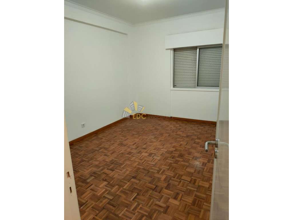 Apartamento T2 | Idanha- Belas | Não perca a oportunidade, marque j...-7