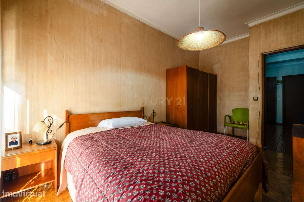 Moradia para recuperação em zona central de Rio Tinto-10