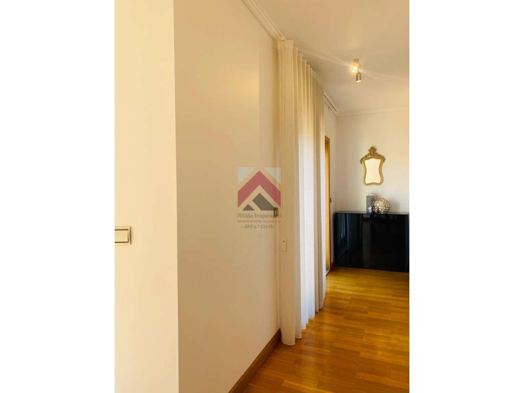 Moradia T6 Isolada na Palhaça-43