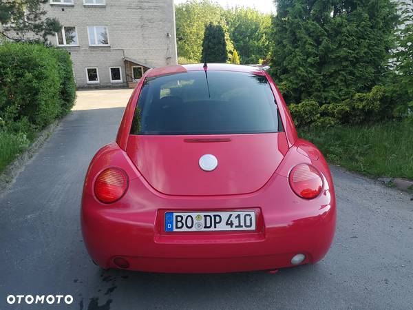 Volkswagen New Beetle 2.0 - 7