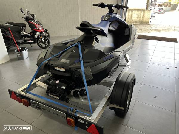 Sea-Doo Spark Trixx - 5