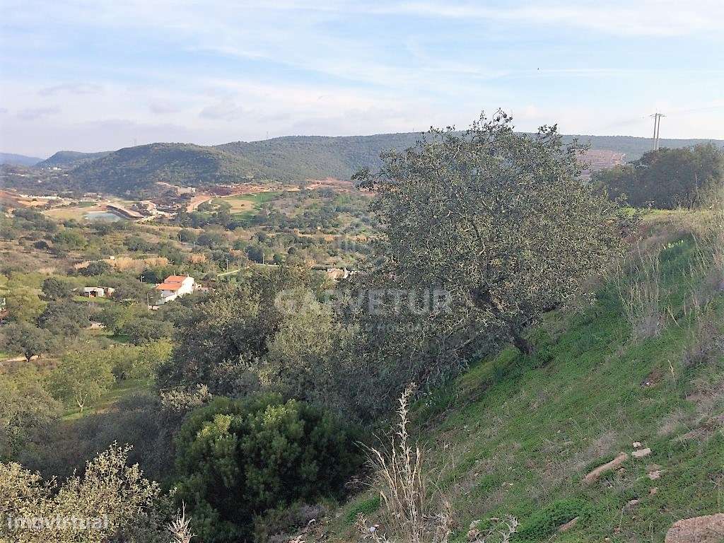 Terreno urbano com projeto de arquitetura aprovado, Tôr, Algarve - Grande imagem: 4/13