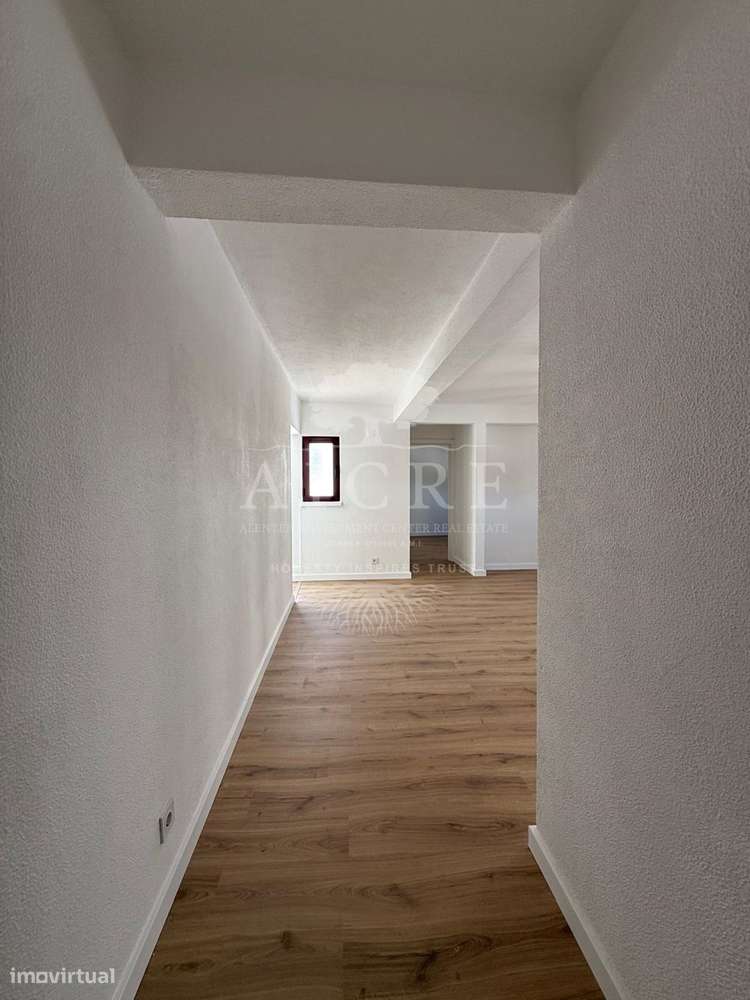 Apartamento T3 Totalmente Remodelado | Horta das Figueiras – Évora-14