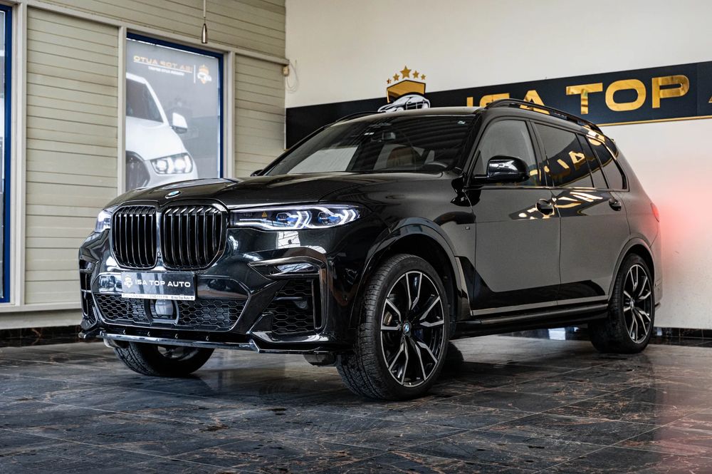 BMW X7 M50i 2019