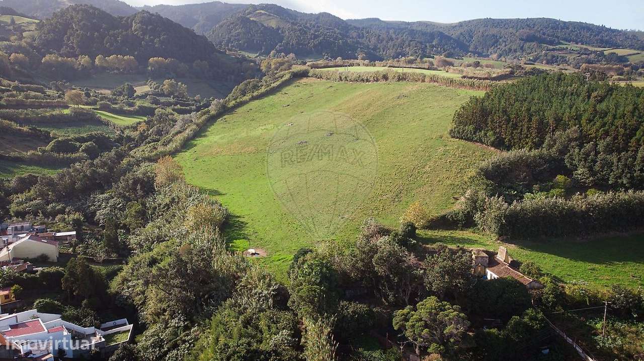 Terreno  para venda - Grande imagem: 2/13